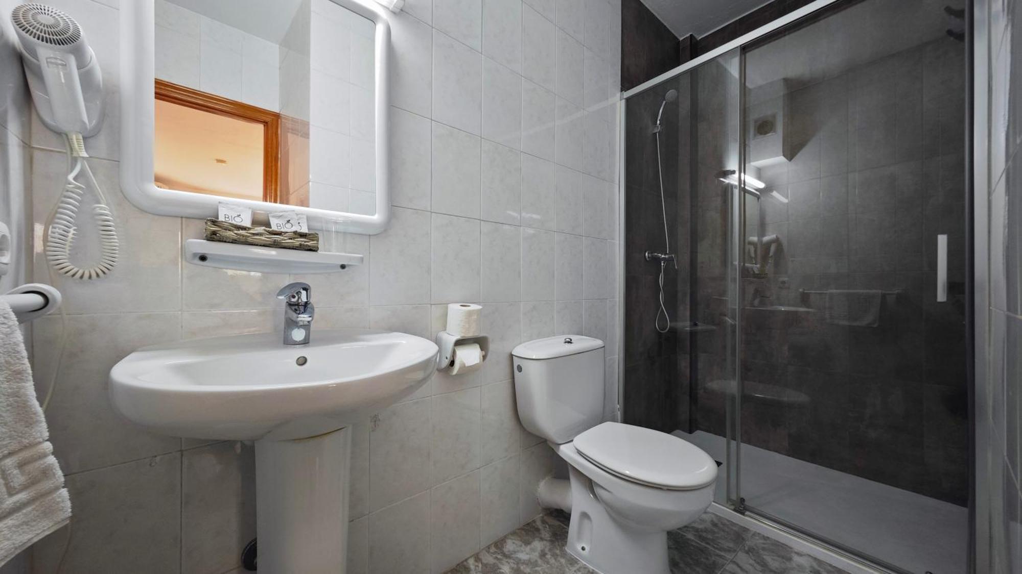Hostal Dinamarca Sant Antoni de Portmany Dış mekan fotoğraf