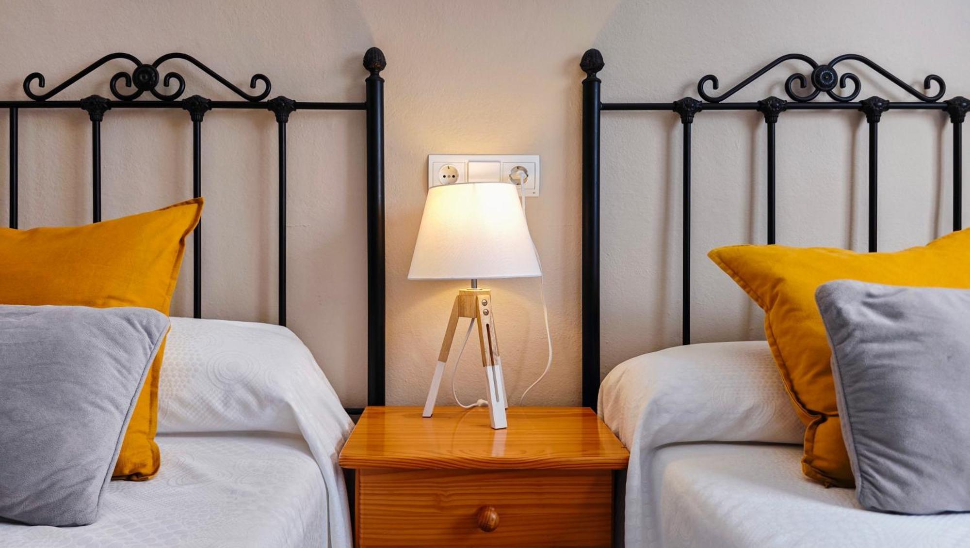 Hostal Dinamarca Sant Antoni de Portmany Dış mekan fotoğraf