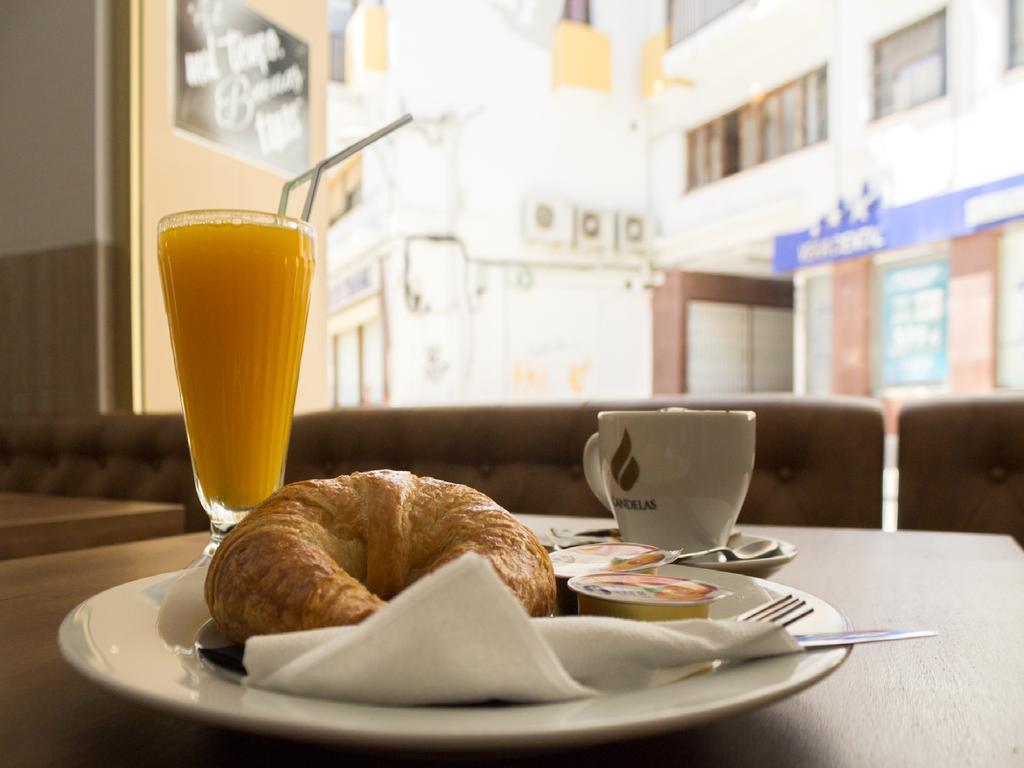 Hostal Dinamarca Sant Antoni de Portmany Dış mekan fotoğraf