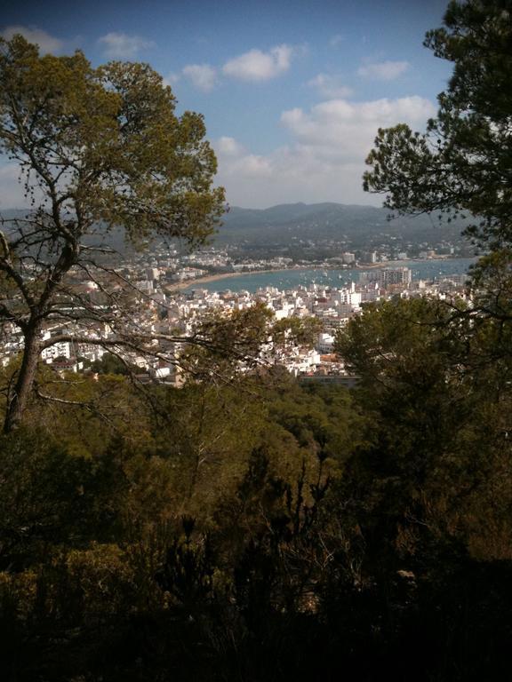 Hostal Dinamarca Sant Antoni de Portmany Dış mekan fotoğraf
